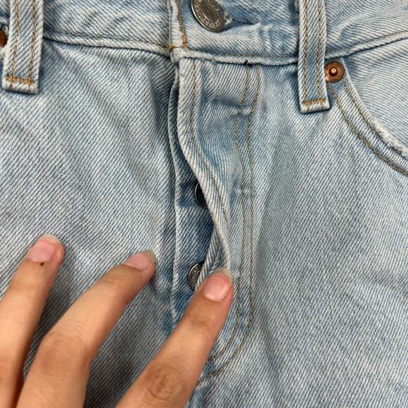 Levi’s High Rise Wedgie Denim Shorts Button Fly - Picture 3 of 7